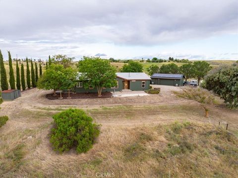 Tiny photo for 3775 E Highway 41, Paso Robles, CA 93446 (MLS # NS26084972)