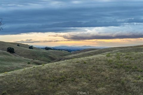 Tiny photo for 3775 E Highway 41, Paso Robles, CA 93446 (MLS # NS26084972)