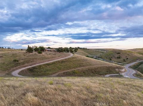 Tiny photo for 3775 E Highway 41, Paso Robles, CA 93446 (MLS # NS26084972)