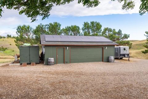 Tiny photo for 3775 E Highway 41, Paso Robles, CA 93446 (MLS # NS26084972)