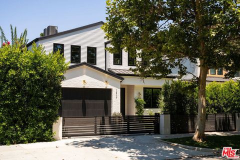 12117 Maxwellton Road Studio City CA 91604