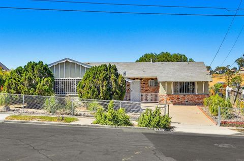 7128 Jacmar Avenue San Diego CA 92114