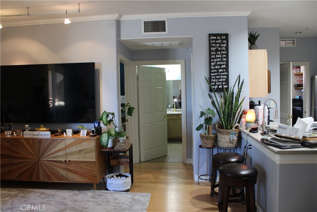 24909 Madison 3221