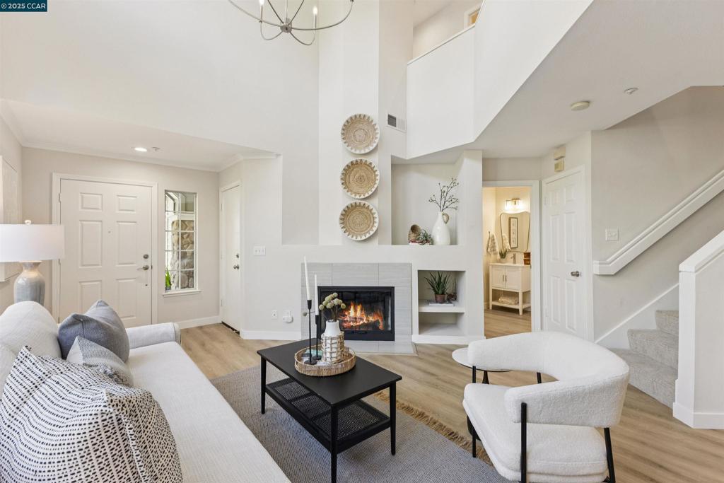 CALIF SUNRIDGE - Residential