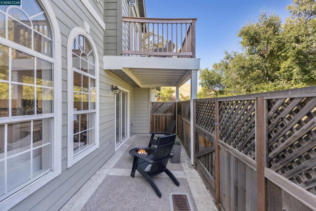 CALIF SUNRIDGE - Residential