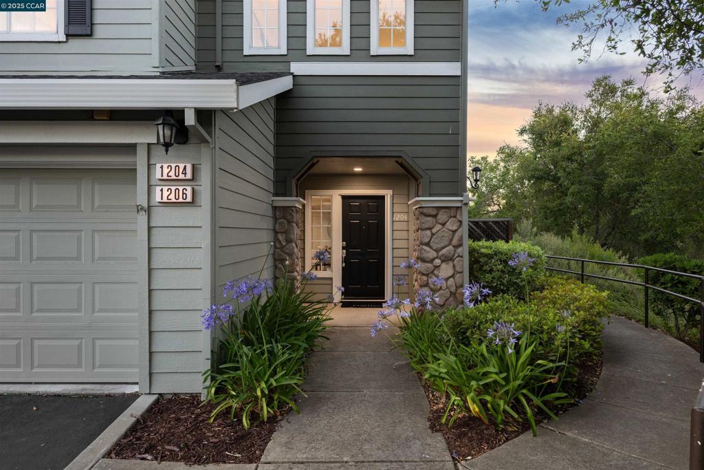 CALIF SUNRIDGE - Residential