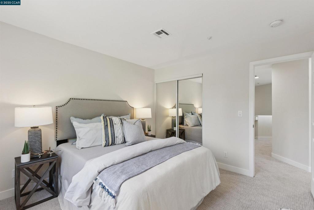 CALIF SUNRIDGE - Residential