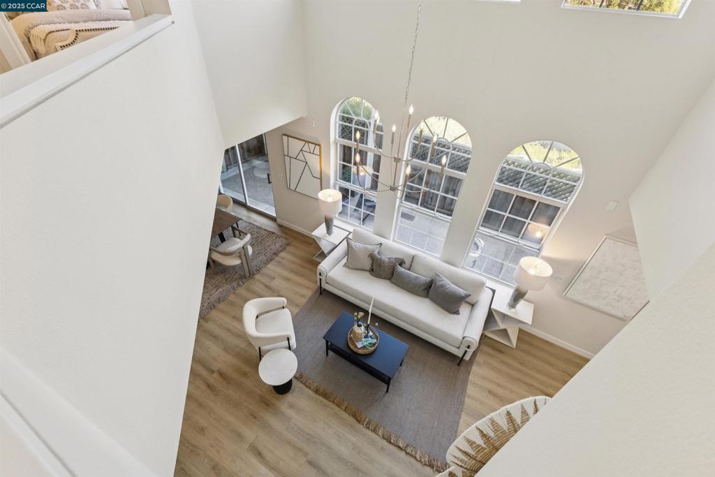 CALIF SUNRIDGE - Residential