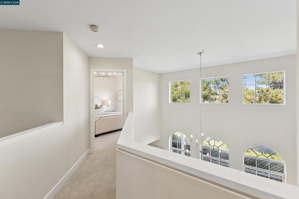 CALIF SUNRIDGE - Residential