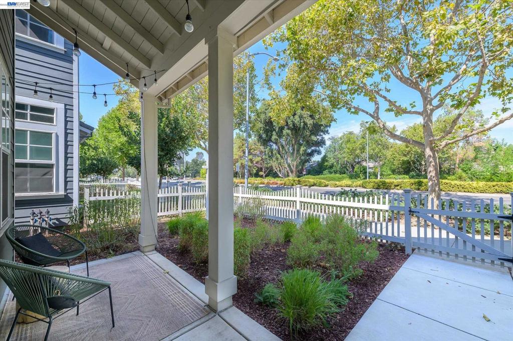 3868 Stanley Blvd BLVD, Pleasanton CA 94566