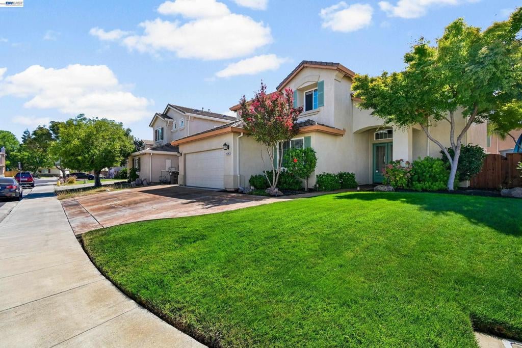 1434 Olivia Ct