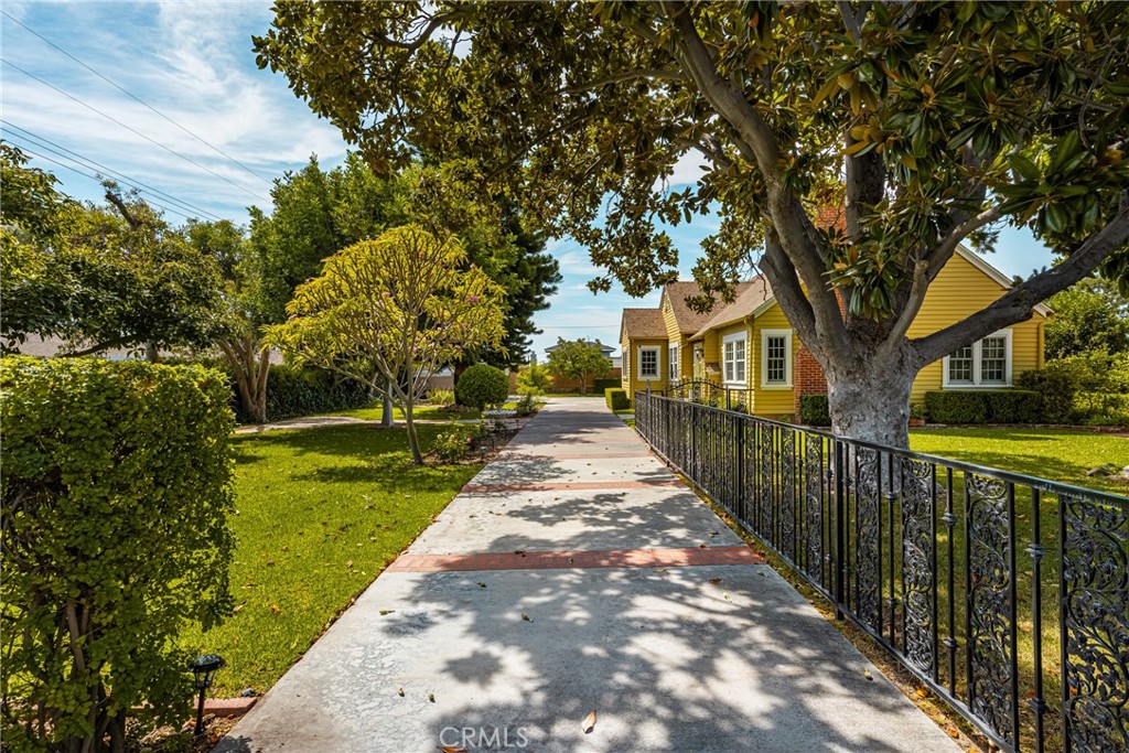 1166 N Handy Street