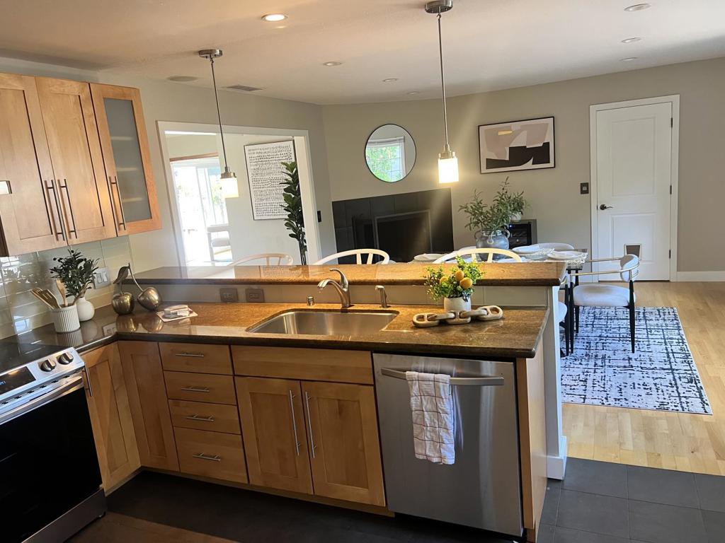 Photo of 65 Mountain View Place, San Mateo, CA 94402 (MLS # ML82060608)
