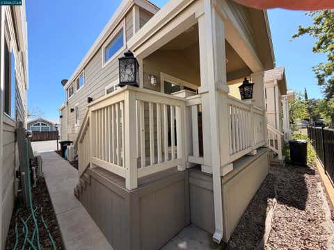 Photo of 16711 Marsh Creek Rd, Clayton, CA 94517 (MLS # 41122547)