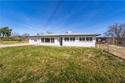 Photo of 47508 93rd St W, Lancaster, CA 93536 (MLS # SR26059140)