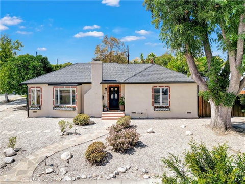 Photo of 367 Eaton Drive, Pasadena, CA 91107 (MLS # PF26210822)