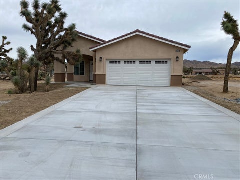 Photo of 56779 Little League DR, Yucca Valley, CA 92284 (MLS # CV26227617)