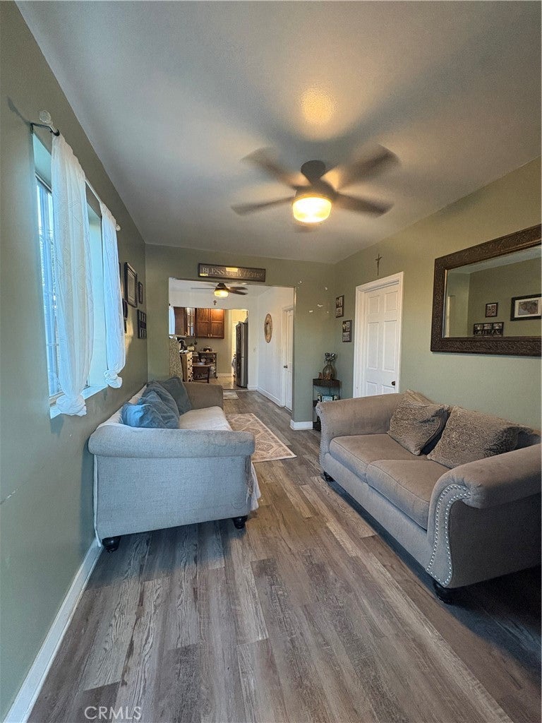 225 S Kern