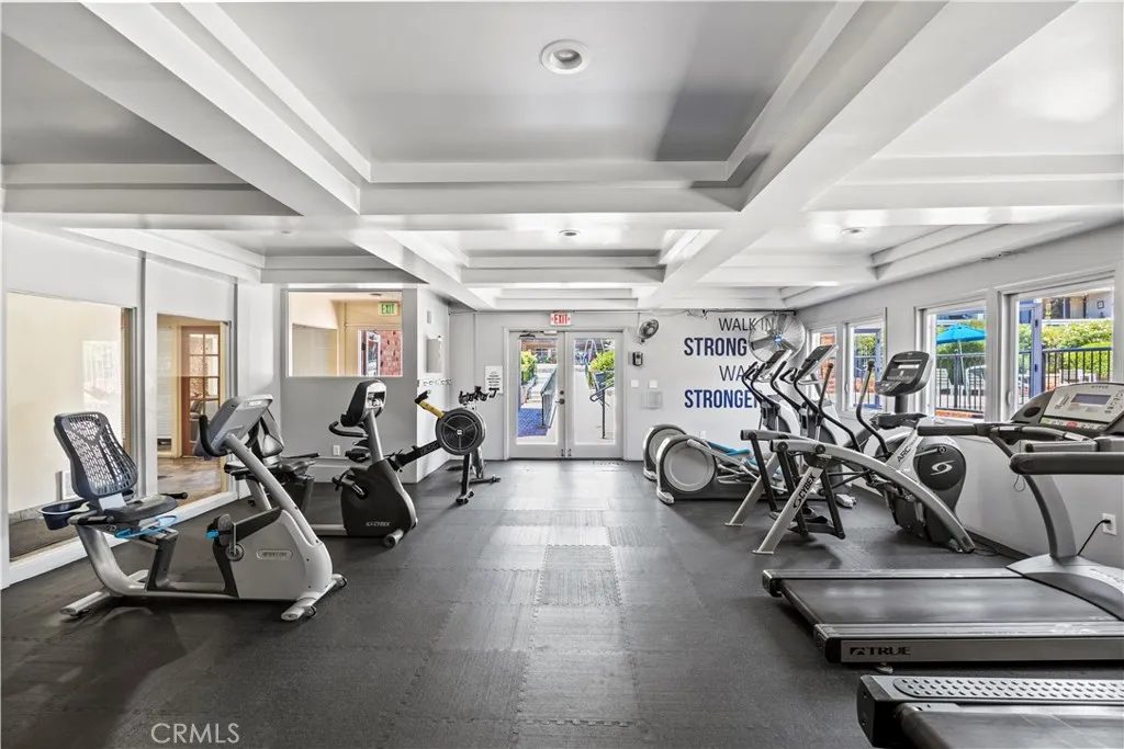 Culver City, California 90230, United States, 2 Bedrooms Bedrooms, ,2 BathroomsBathrooms,Residential,Active,168967