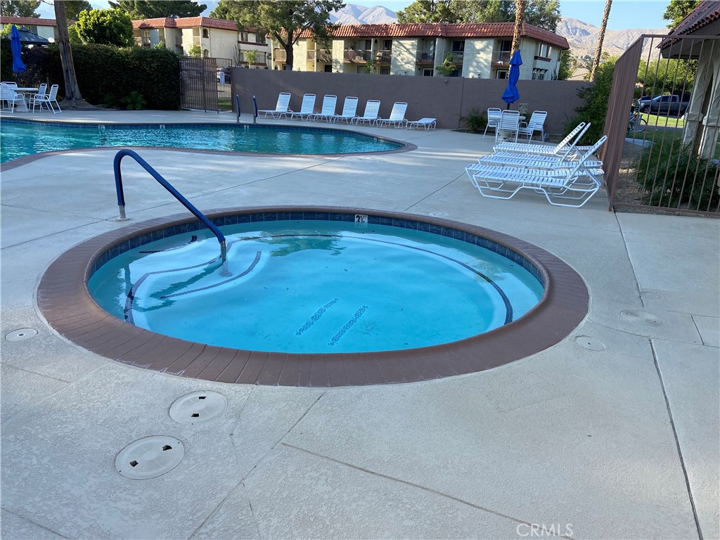 Mission Lakes (34101) - Residential