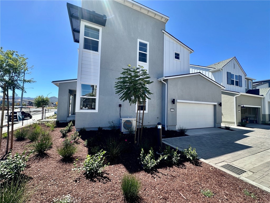 217 Kitty Hawk Court