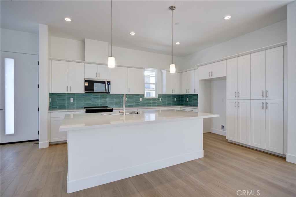 217 Kitty Hawk Court