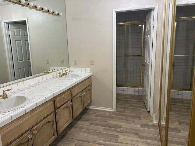 Desert Breezes - Residential Lease