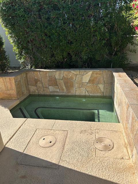 Desert Breezes - Residential Lease