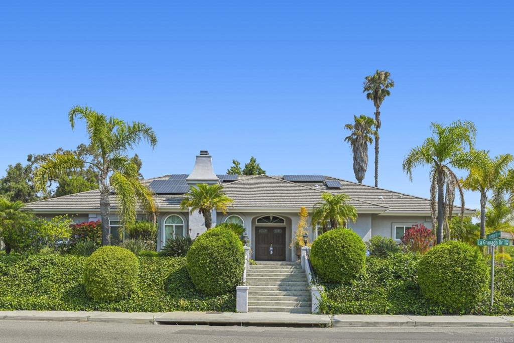 1176 LA SOMBRA Drive