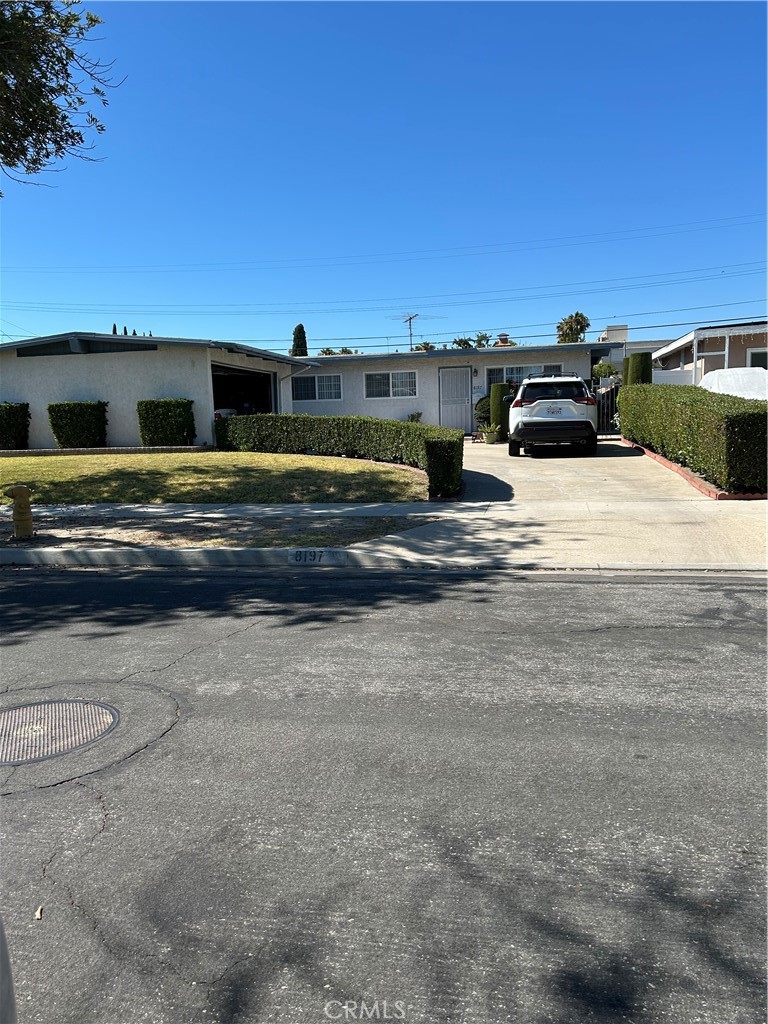 8197 Larch Circle