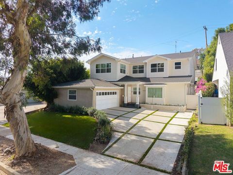 Photo of 2415 S Beverly Drive, Los Angeles, CA 90034 (MLS # 26650555)