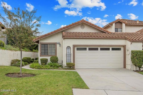 Photo of 682 Llanerch Lane, Simi Valley, CA 93065 (MLS # 226005030)