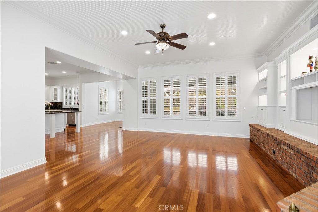 1686 SYCAMORE CANYON