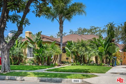 Photo of 10819 Garfield Avenue, Culver City, CA 90230 (MLS # 26852105)