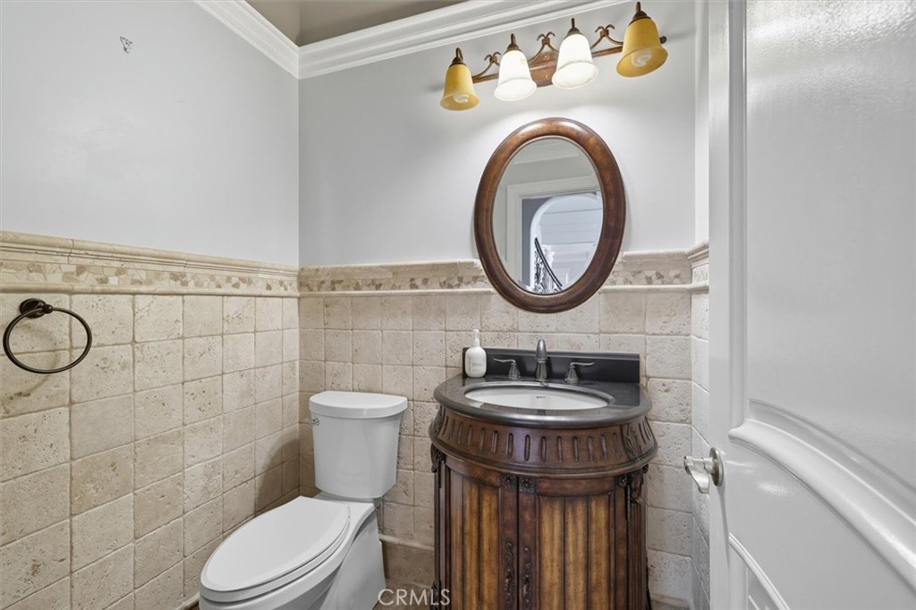 Newport Heights (NEWH) - Residential Lease
