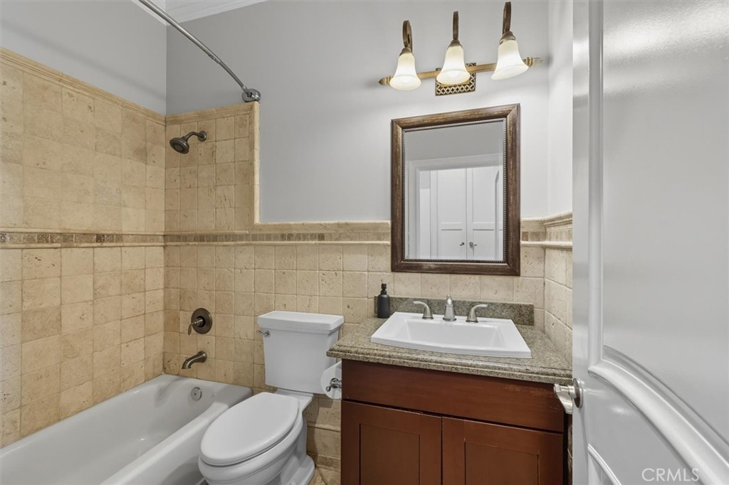 Newport Heights (NEWH) - Residential Lease