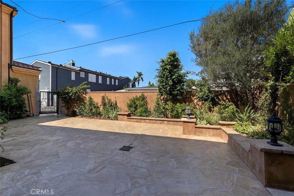 Newport Heights (NEWH) - Residential Lease
