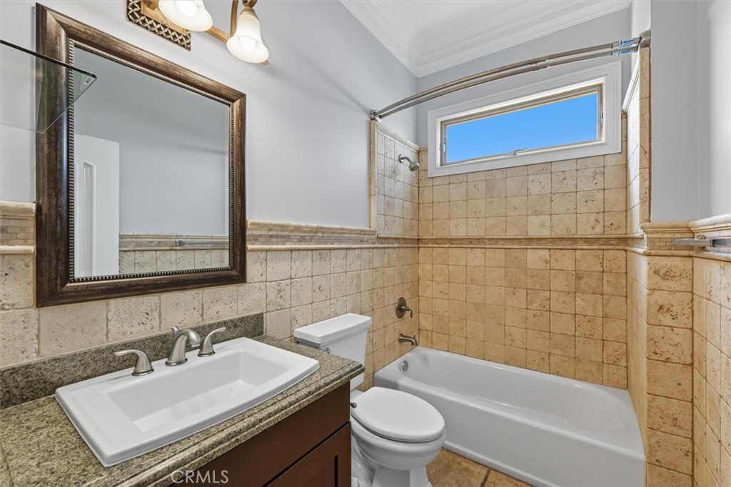 Newport Heights (NEWH) - Residential Lease