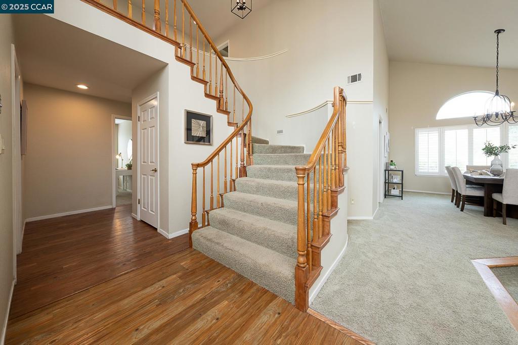 CANYON CREST - Residential