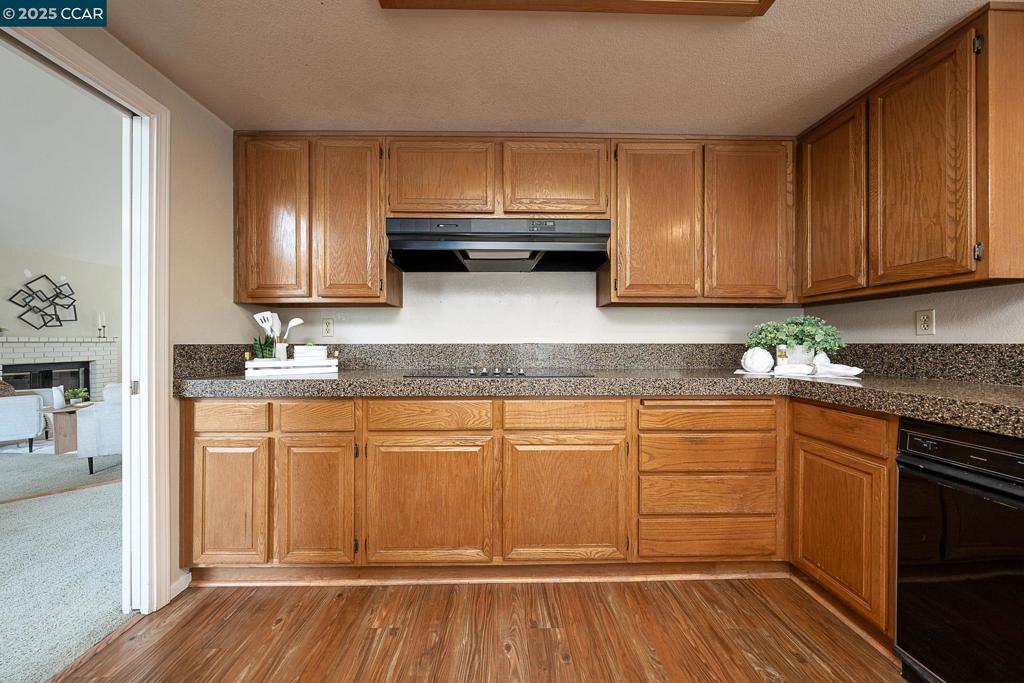 CANYON CREST - Residential