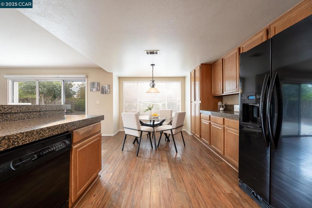 CANYON CREST - Residential