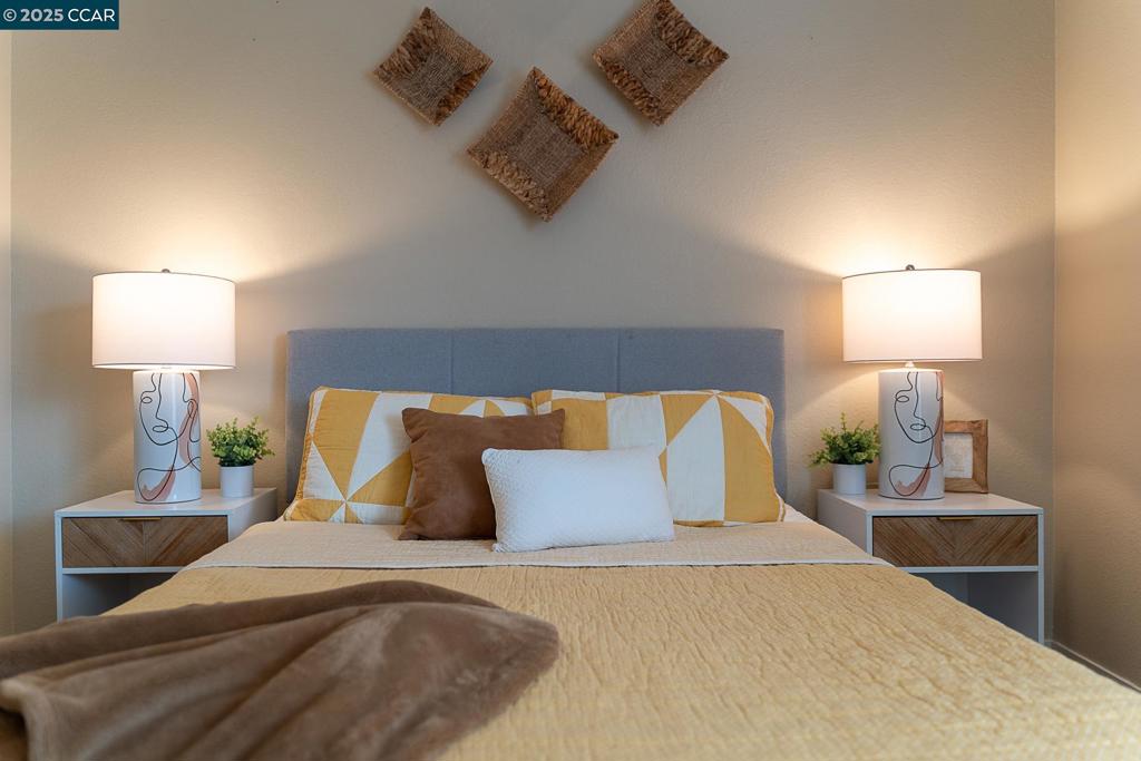 CANYON CREST - Residential