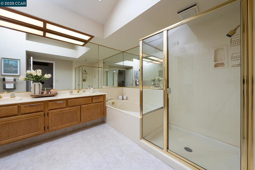 CANYON CREST - Residential
