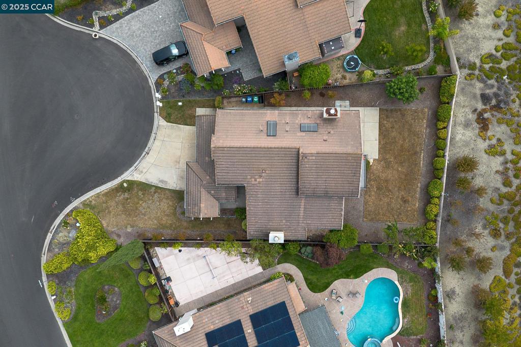 CANYON CREST - Residential
