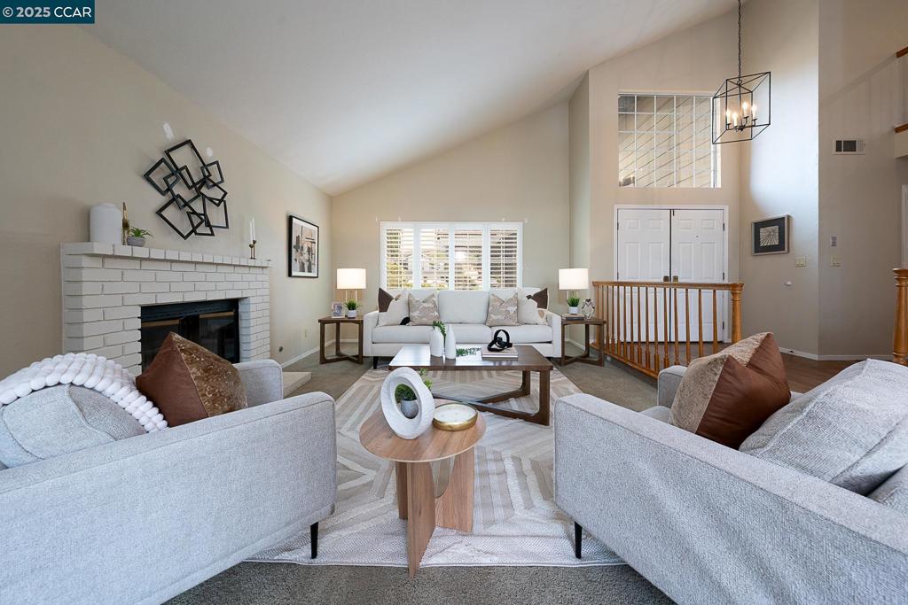 CANYON CREST - Residential