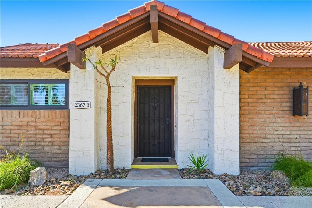 Canyon Sands (33423) - Residential