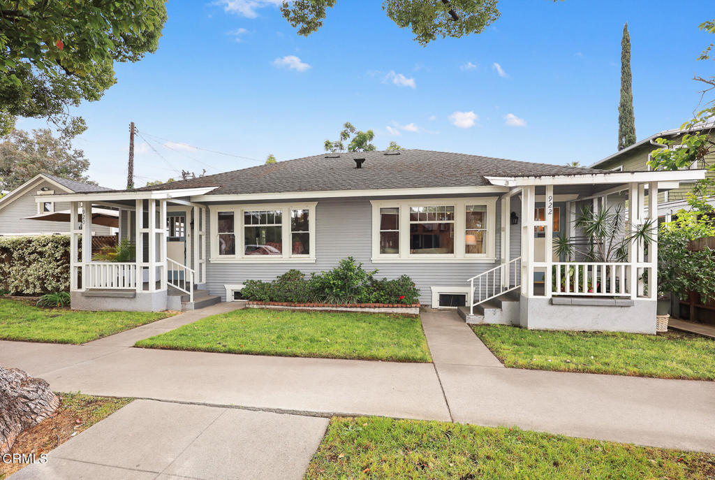 920 Adelaine Avenue