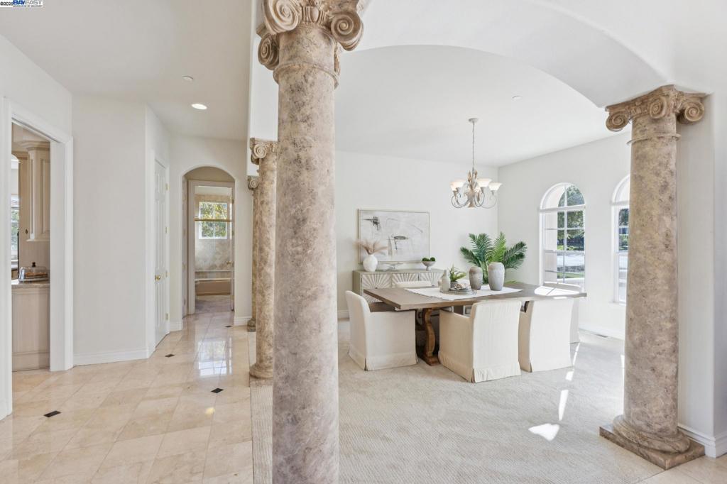 RUBY HILL - Residential