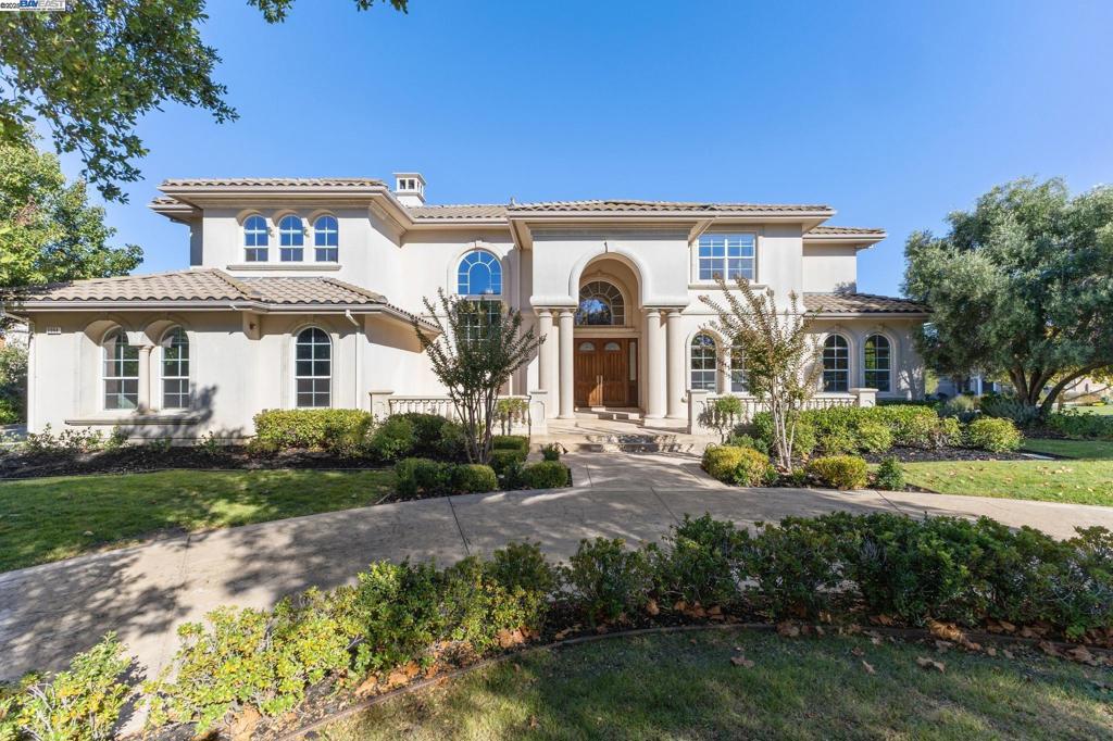 RUBY HILL - Residential