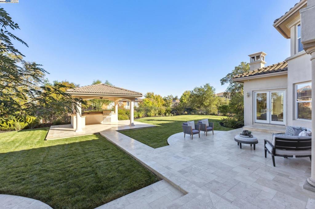 RUBY HILL - Residential